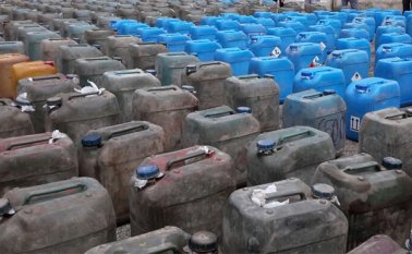 Los cálculos de la secretaría estiman que en relación con la sobretasa a la gasolina, “el hueco sería de unos 1.500 millones de pesos, y 400 millones de pesos más por degüello”. Archivo