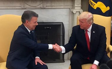 El Presidente Juan Manuel Santos con su homólogo estadounidense Donald Trump. Colprensa