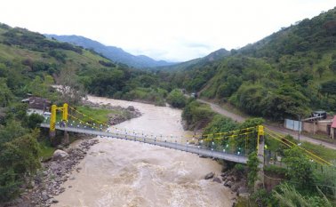 El puente Chorro Colorado fue dado al servicio de las comunidades de Toledo y de Labateca. Cortesía