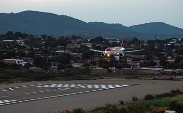 Se deben tener presente tres aspectos fundamentales a la hora de viajar con niños. Archivo