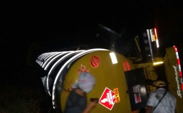 El posible vertimiento del combustible habría llegado hasta el río Pamplonita. Cortesía