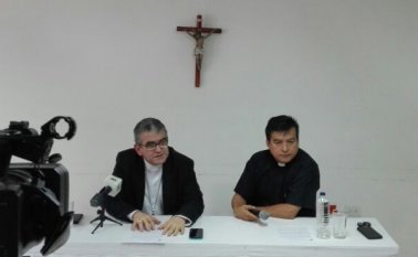 Monseñor Víctor Manuel Ochoa Cadavid. Magaly Rubio