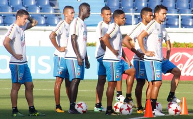 La Selección Colombia de Fútbol entrenó en el estadio Metropolitano de Barranquilla. Colprensa