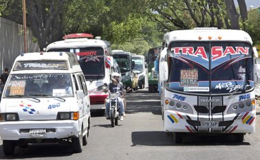 Según aseguró el Área Metropolitana, la ciudad no contará con un sistema de transporte masivo como se conoce en la mayoría de ciudades grandes de Colombia. Archivo