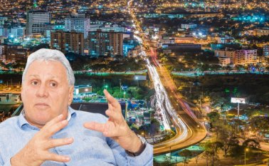 El exdirector del área metropolitana, José Gabriel Román, desmintió que desde la pasada Alcaldía se dejó habilitado a Ontiveros para que pudiera implementar la tipología A de transporte público. Archivo