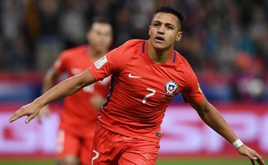 Alexis Sánchez, según los chilenos, ha bajado su rendimiento con la selección nacional. Archivo