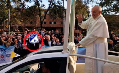 En Twitter, circularon memes y comentarios de lo que le pasó a Uribe. Tomada de Twitter