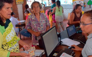 La comunidad podrá hacer trámites de manera gratuita en estas jornadas masivas. Archivo