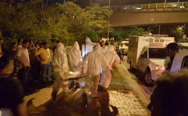 El levantamiento fue practicado la noche del sábado. Por el estado de descomposición, la víctima está irreconocible. Cristian Herrera