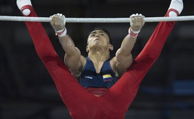 2 medallas, una de oro y otra de plata, ha ganado Jossimar en las copas mundo de Bulgaria y Hungría. Archivo