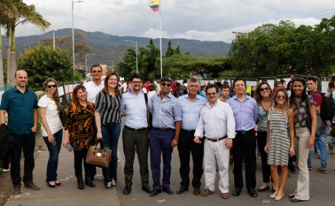 Los embajadores de Brasil en Colombia, Tarsicio Costa, y de Colombia en Venezuela, Ricardo Lozano, y delegados brasileños y colombianos estuvieron en el Puente Internacional Simón Bolívar y en La Parada. La Opinión