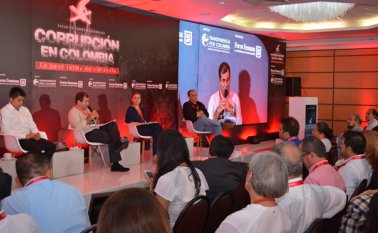 Cúcuta fue escenario del primer foro sobre corrupción organizado por la revista Semana y Transparencia por Colombia, en el que se analizó la lucha que se está dando contra este flagelo en la región. Edinsson Figueroa