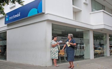 El superintendente Norman Julio Muñoz señaló que en algunas zonas como la costa Caribe y los santanderes han tenido que intervenir para poder garantizar el servicio de salud de los ciudadanos.  Mario Caicedo