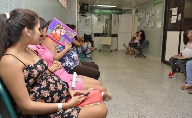 En promedio, 10 mujeres venezolanas llegan a diario a parir al hospital universitario Erasmo Meoz. Edinsson Figueroa
