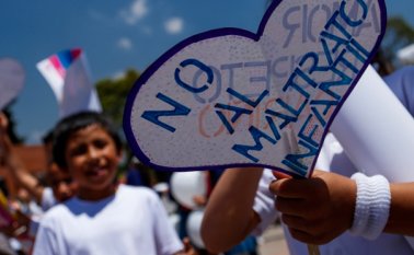 Entre enero y agosto se reportaron 5.030 casos de maltrato por negligencia, 1.653 de maltrato físico y 402 de maltrato psicológico.  Cortesía