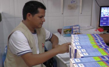 Según el IDS se puso en marcha una serie de inspecciones en todas las droguerías y dispensarios de Eps de la ciudad. Archivo La Opinión