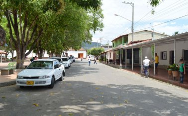 126 resoluciones de taxi fueron censadas en San Cayetano, según informe del AM del 2016. Edinsson Figueroa