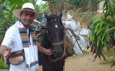 Luis Emilio Arboleda es seguidor del expresidente Álvaro Uribe Vélez y se define como director ejecutivo de la Alianza Financiera Social. Tomada de Facebook