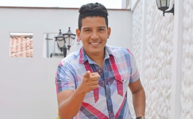 8 años cumplió con su carrera musical. Edisson Figueroa