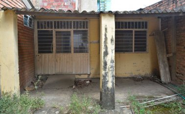 Así luce hoy el antiguo Centro de Salud de Antonia Santos, cumple 16 años sin tener servicio. Edisson Figueroa