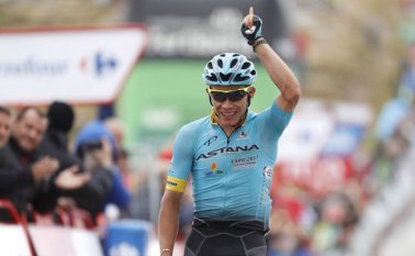El ciclista Miguel Ángel López, es uno de los favoritos para quedarse nuevamente con la carrera, aunque en el pelotón estarán grandes figuras como su compañero de equipo, el italiano Fabio Aru, o los colombianos Nairo Quintana y Rigoberto Urán. Archivo