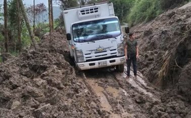 El deplorable estado de la vía La Soberanía y las promesas incumplidas agotan la paciencia en la zona. Cortesía