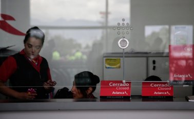 702 pilotos de la aerolínea están en huelga desde el 20 de septiembre. Colprensa