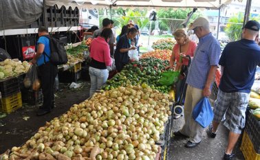 La convocatoria de la Gobernación finalizó el mes pasado y se espera que en diciembre se haga la entrega de todo el material. Archivo
