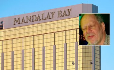 Paddock abrió fuego desde el piso 32 del hotel casino Mandalay Bay. AFP