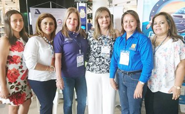 Rocío García, María Eugenia Blanco, Mari Ovallos, Jackeline Rodríguez, Lina Silva y Stella Murillo. Cortesía