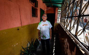 Jose Yanez votó por el oficialismo en las elecciones en Venezuela. AFP