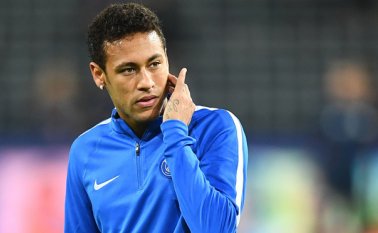 Neymar se ha convertido en el heredero de Ronaldinho en París. AFP