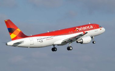 La compañía también señaló que la incorporación de las primeras aeronaves Airbus A321neo podrán transportar más pasajeros en un mismo vuelo. Archivo