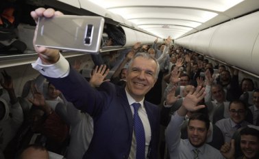 Los pasajeros no pudieron contener la felicidad con el estupendo regalo Twitter Iberia