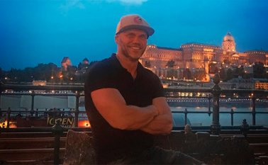 El actor denunció que el médico comenzó a tocarlo y él tuvo una erección, "porque Nacho es Nacho". Tomada de Instagram