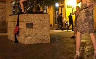 La fotografía del turista se hizo viral en redes sociales. El Universal