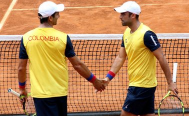 La dupla colombiana no pudo superar la segunda ronda del Master 1000 de París al caer ante los franceses Pierre-Hugues Hernert y Nicolás Mahut. Colprensa