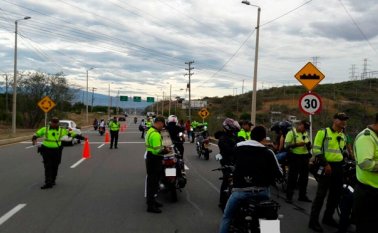 Los dispositivos de seguridad están listos para controlar el paso las principales vías del país. Archivo