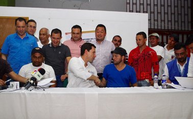 Entre los temas más importantes que fueron discutidos está el proceso de paz y sustitución de cultivos ilícitos. Cortesía