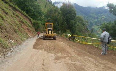 Los trabajos continúan en la carretera La Soberanía y para ello se utilizará el banco de maquinaria, que tuvo dos meses fuera de funcionamiento. Cortesía
