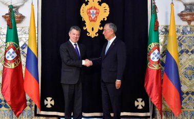 Portugal ha aportado 200 mil euros para el proceso de paz, a través del Fondo Fiduciario de la Unión Europea, según el presidente Santos (izquierda). Colprensa