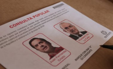 La consulta es abierta, es decir pese a ser por los candidatos del Partido Liberal cualquier ciudadano puede participar en ella sin necesidad de militar en la colectividad. Colprensa