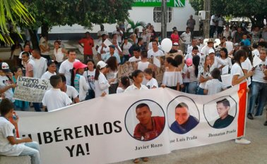 De los hermanos José Luis y Jhonatan Prada y de Javier Rozo no se sabe nada desde el 15 de noviembre, cuando, al parecer, salieron rumbo a Puerto Santander para comprar gasolina y ACPM. Cortesía