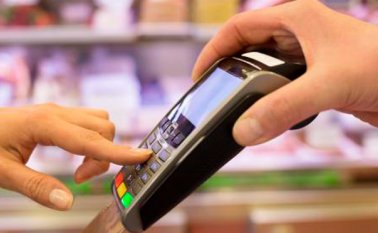 El Banco de la República aseguró que la medida responde a la necesidad de darle un "impulso" a la economía nacional, acorde al crecimiento de un 2% en el tercer trimestre del año. Colprensa