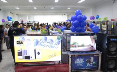 BestBuy de aniversario. La Opinión