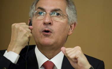 El exalcalde metropolitano de Caracas, en arresto domiciliario desde 2015 acusado de conspiración y asociación criminal, por el gobierno de Nicolás Maduro. Archivo La Opinión