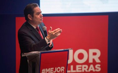Vargas Lleras presentó en Medellín sus propuestas en materia de seguridad, que incluye fortalecimiento a la Policía, aumento de pie de fuerza, entre otros aspectos. Cortesía