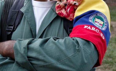 Los testaferros compraron fincas, casas, oficinas y sociedades para legalizar dineros producto de actividades ilícitas del Bloque Sur y la columna móvil Teófilo Forero. Archivo