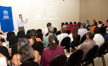 Los presidentes de Juntas de Acción Comunal fueron capacitados en cuáles son los pasos a seguir para que estos asentamientos sean regularizados. Alfredo Estévez