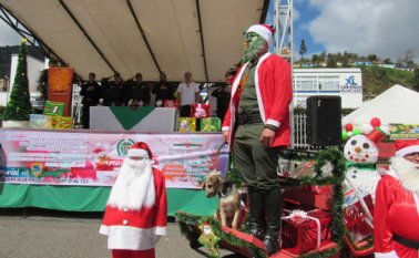 El comandante de la Policía de Norte de Santander, coronel George Quintero, presentó el Plan Navidad Segura en la plazuela Almeyda de Pamplona. Roberto Ospino